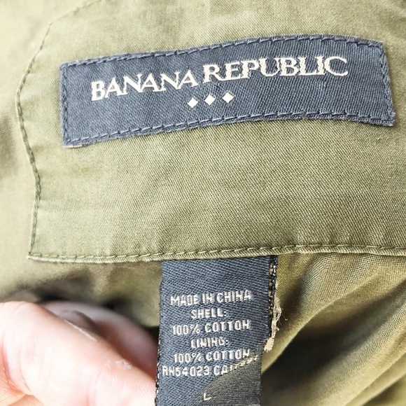 Banana Republic Women’s Army Green Button Down Lightweight Military Cargo Jacket - Picture 11 of 14